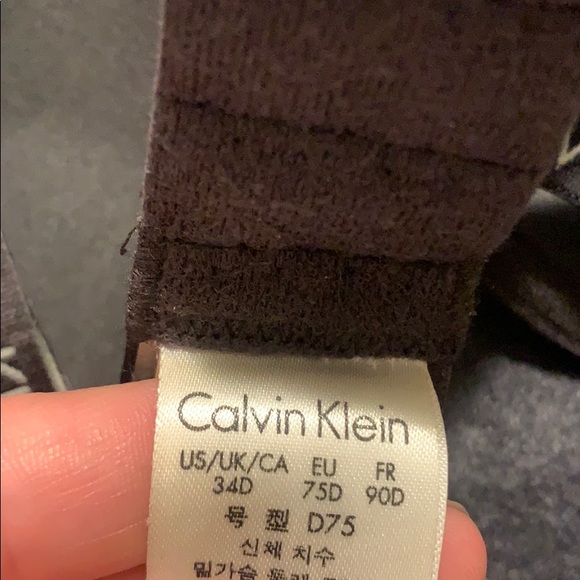 Calvin Klein Bra - Picture 3 of 3